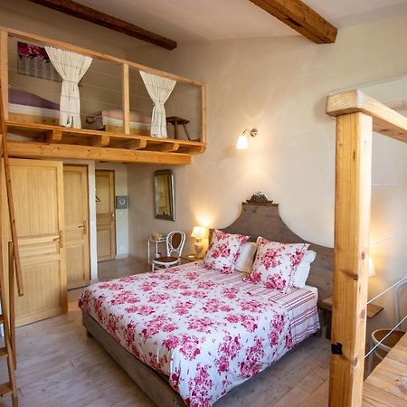 Les Chambres D'Hotes De Laurette Bertrambois Exterior foto